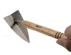 KEYI Triangle Hoe With Stainless Steel Blade & Wood Handle Fit Garden Landscaping -Garden Supply Store 31qXbddB15L