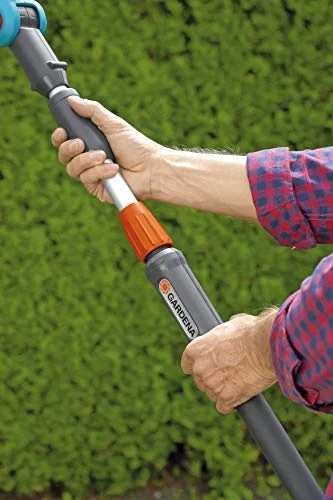 Gardena Li-Ion Telescopic Hedge Trimmer 7 Gardena Li-Ion Telescopic Hedge Trimmer - Image 7