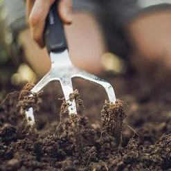 Fiskars 315510-1001 Xact Hand Garden Cultivator, Black/Slivler -Garden Supply Store 51dvBuL8qWL