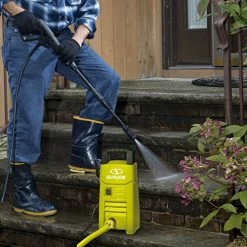 Sun Joe SPX201E 1350 PSI 1.45 GPM 10-Amp Electric Pressure Washer -Garden Supply Store 61Cgp4dp5FL