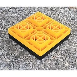 Camco-Universal-Flex-Pads-for-Leveling-Blocks-and-RV-Jack-Pads,-8.5-Inches,-Set-of-2-(44600) -Garden Supply Store 61TVUlKhT5L
