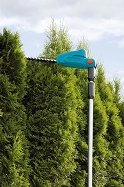 Gardena Li-Ion Telescopic Hedge Trimmer 12 Gardena Li-Ion Telescopic Hedge Trimmer -Garden Supply Store 61n8PSNadoL