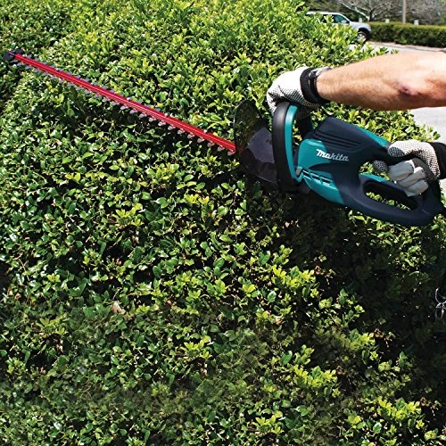 Makita UH6570 Hedge Trimmer, 120V Electric, 25 In. L 7 Makita UH6570 Hedge Trimmer, 120V Electric, 25 In. L - Image 7